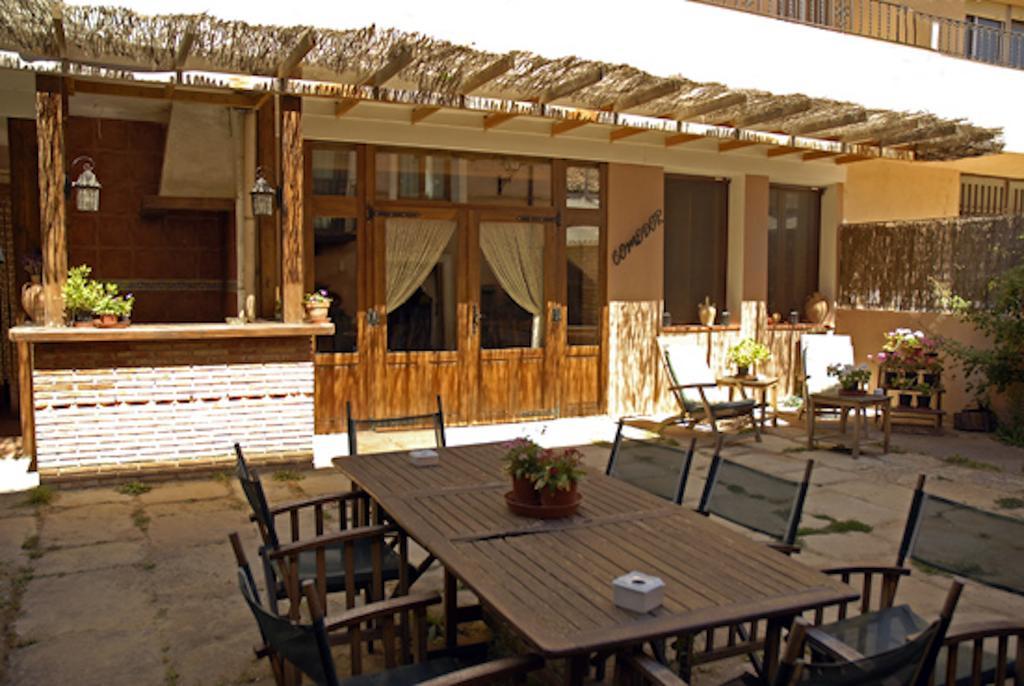 Parador De Santa Rita Molina de Aragon Exterior photo