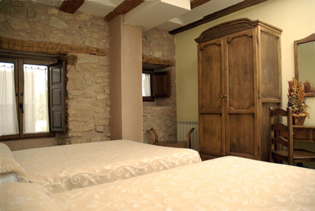 Parador De Santa Rita Molina de Aragon Exterior photo